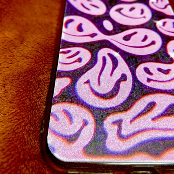 2 Cute SHEIN IPhone 8+ phone cases! - Picture 4 of 6